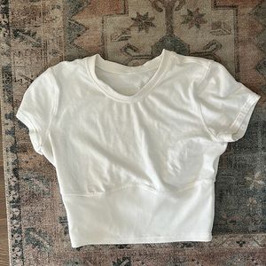 Cropped Lululemon Fitted top